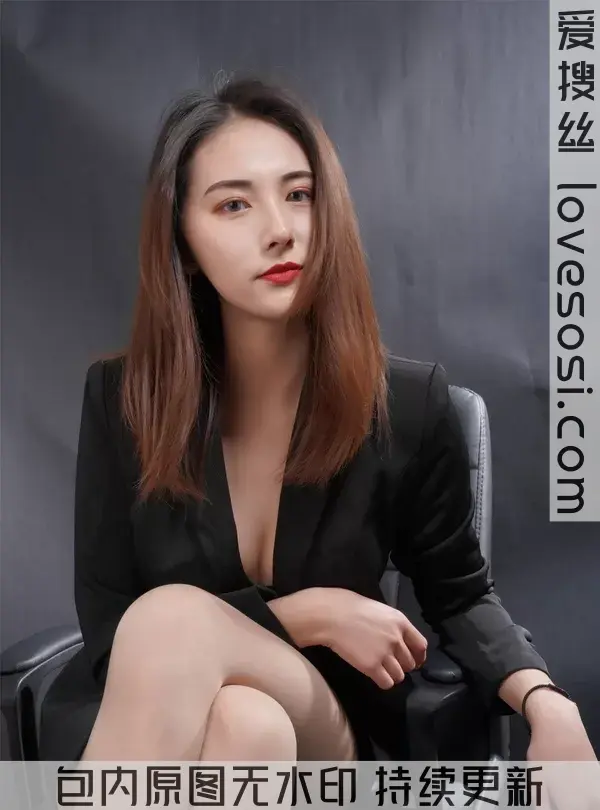 D034 [合集]丝袜系列《丝慕GIRL》高跟丝袜制服合集全6系（SM/特写/蜜系列/熟系列/海外版带视频/故事）,大小100G